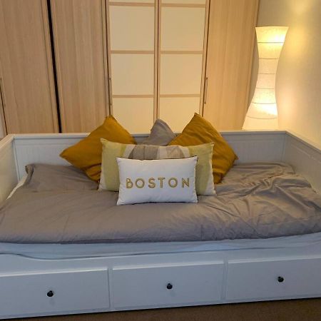 Charming 2-Bed Apartment In Arlesheim 15 Min Basel ภายนอก รูปภาพ