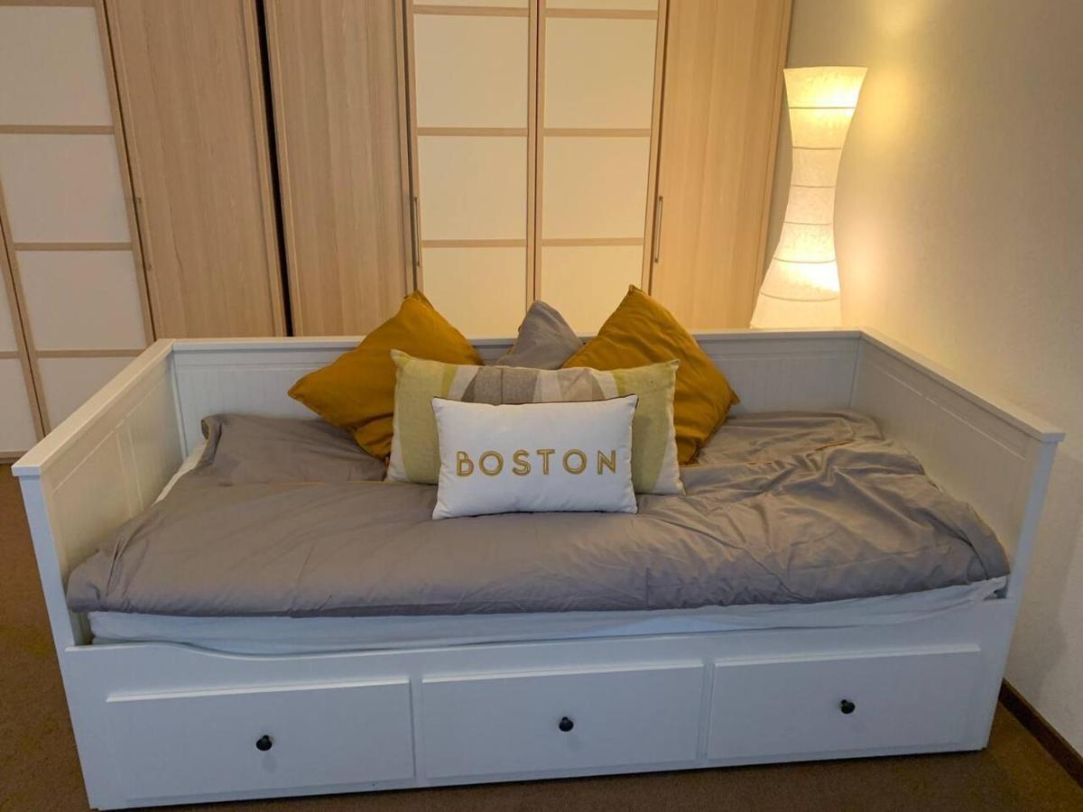 Charming 2-Bed Apartment In Arlesheim 15 Min Basel ภายนอก รูปภาพ